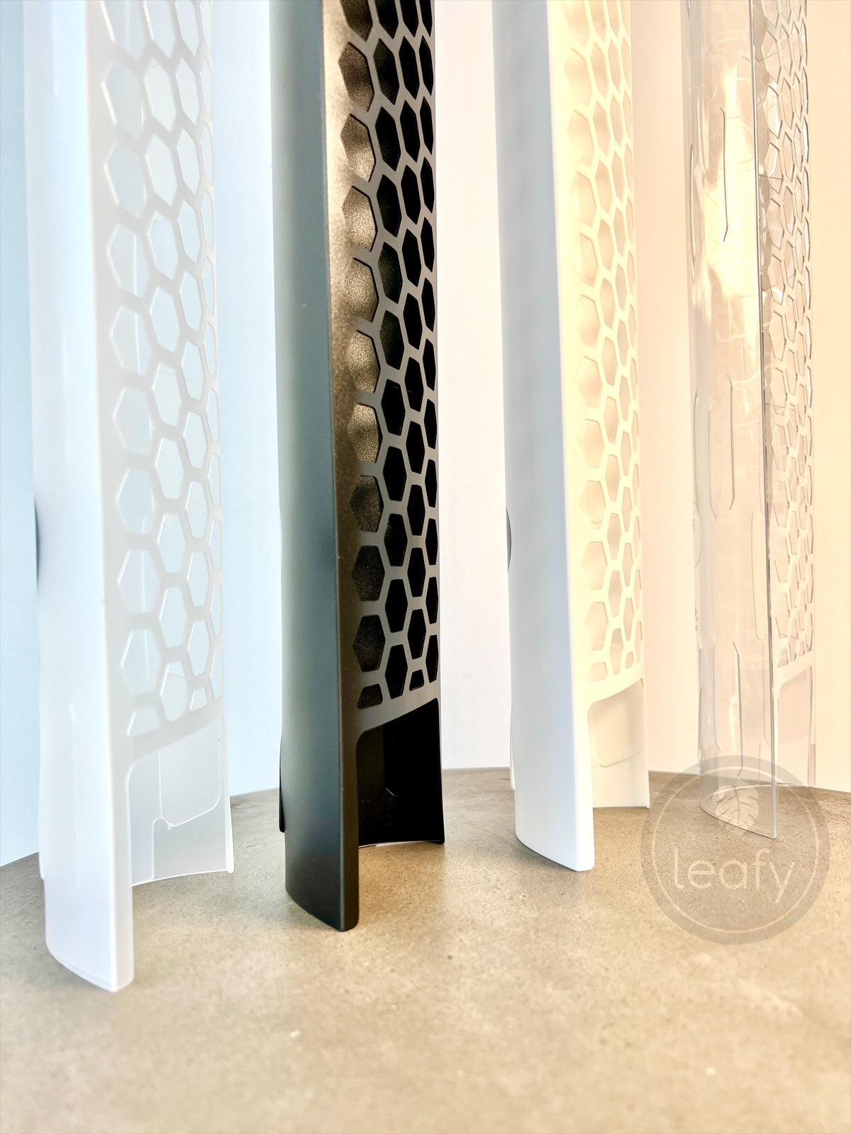 leafy™ Moss Pole 2.0 Honeycomb Medium