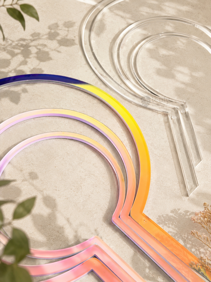 leafy™ Acrylic Round Trellis